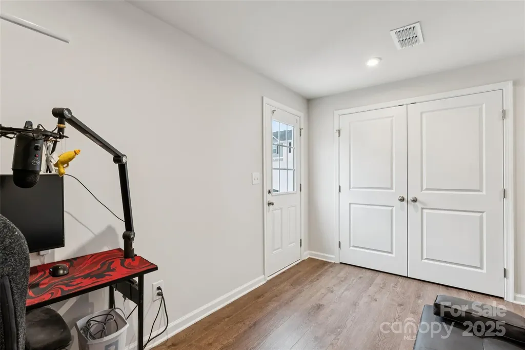 4113 Prusik Lane Charlotte NC 28269