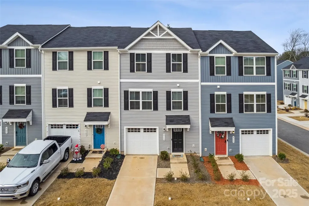 4113 Prusik Lane Charlotte NC 28269