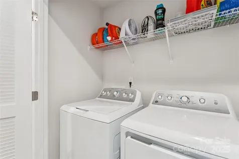 4113 Prusik Lane Charlotte NC 28269