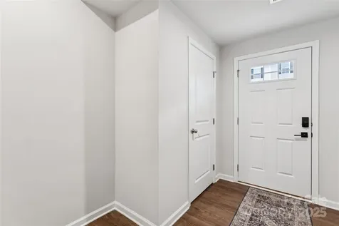 4113 Prusik Lane Charlotte NC 28269