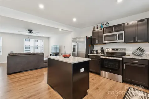 4113 Prusik Lane Charlotte NC 28269