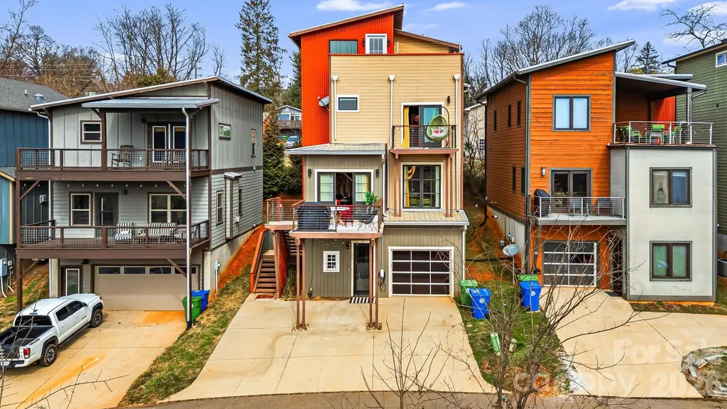 26 Upstream Way Asheville NC 28806