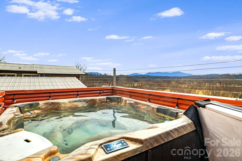 26 Upstream Way Asheville NC 28806