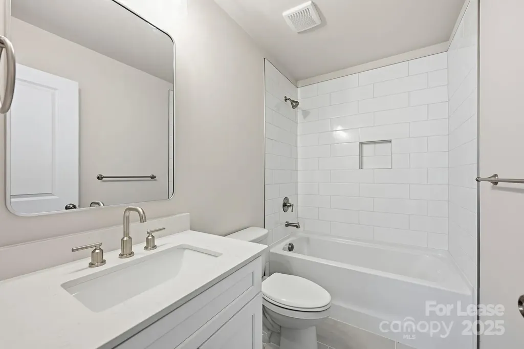11003 Valkyrie Lane Charlotte NC 28214