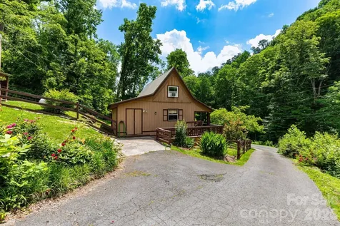 1010 And 1014 Melton Branch Road Bakersville NC 28705