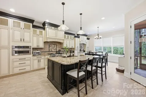 108 Washam Road Mooresville NC 28117