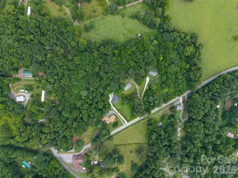 562 Concord Road Fletcher NC 28732