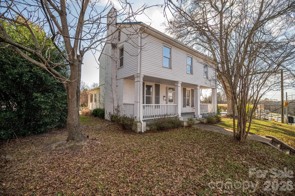 329 W Main Street Lincolnton NC 28092