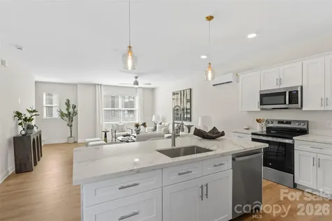 1113 Wonder Way Charlotte NC 28208