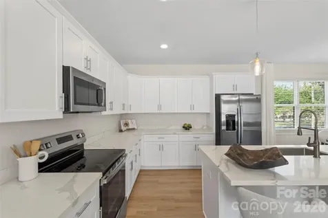 1113 Wonder Way Charlotte NC 28208