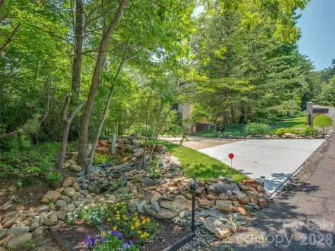 117 Eagles Crest Way Lake Lure NC 28746