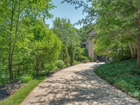 117 Eagles Crest Way Lake Lure NC 28746