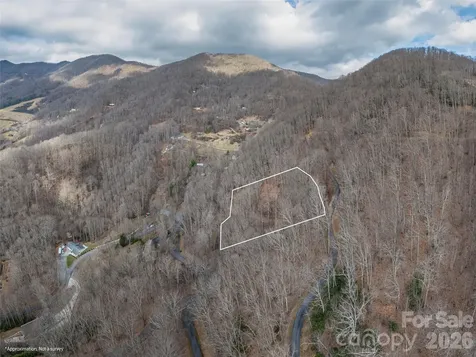 30 Hudson Valley Drive Waynesville NC 28786
