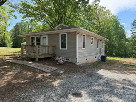 3724 Kathy Road Morganton NC 28655