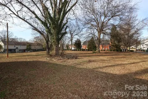 505 Campus Street Charlotte NC 28216