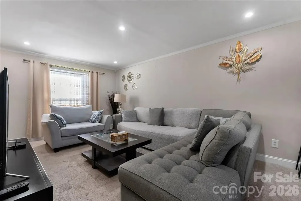 7920 Shady Oak Trail Charlotte NC 28210