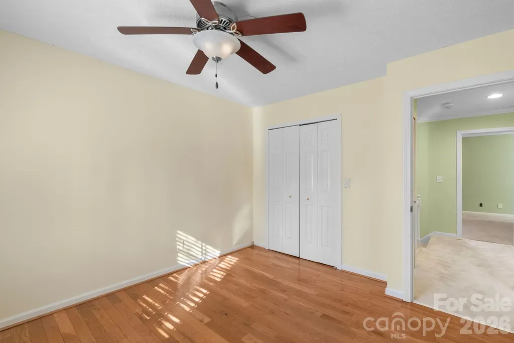 1411 Kensington Road Hendersonville NC 28791