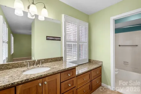 1411 Kensington Road Hendersonville NC 28791