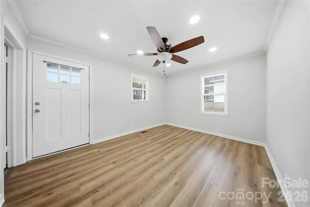 1004 Plymouth Street Gastonia NC 28054