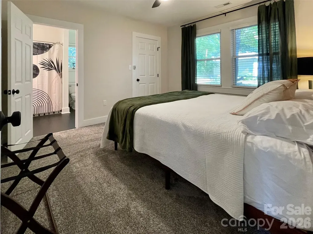 115 Powell Street Swannanoa NC 28778