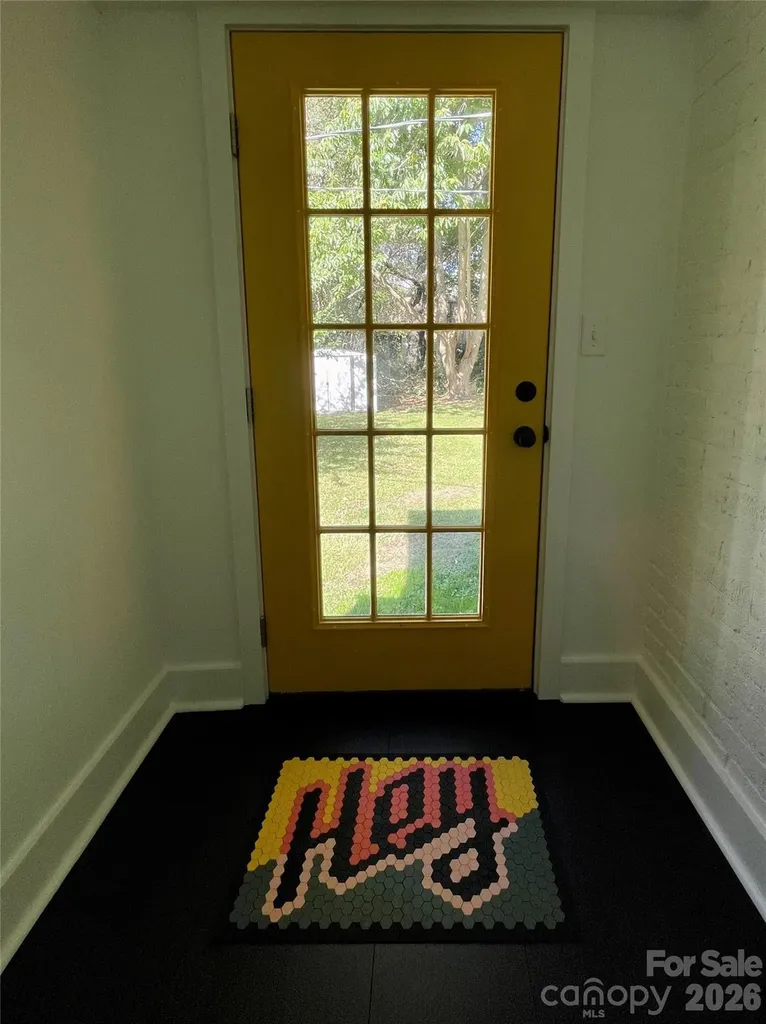 115 Powell Street Swannanoa NC 28778