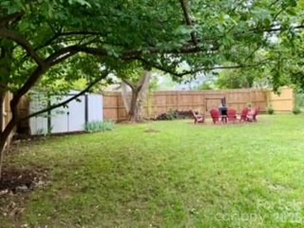115 Powell Street Swannanoa NC 28778