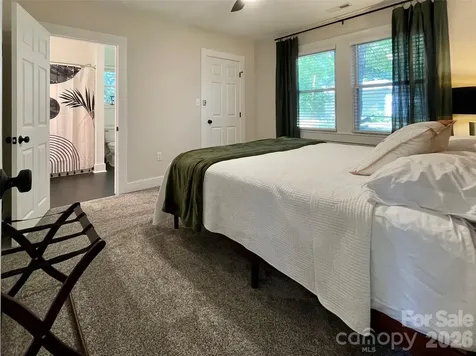 115 Powell Street Swannanoa NC 28778