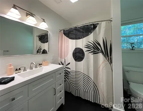 115 Powell Street Swannanoa NC 28778