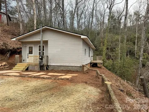 54 Big Bear Drive Pisgah Forest NC 28768