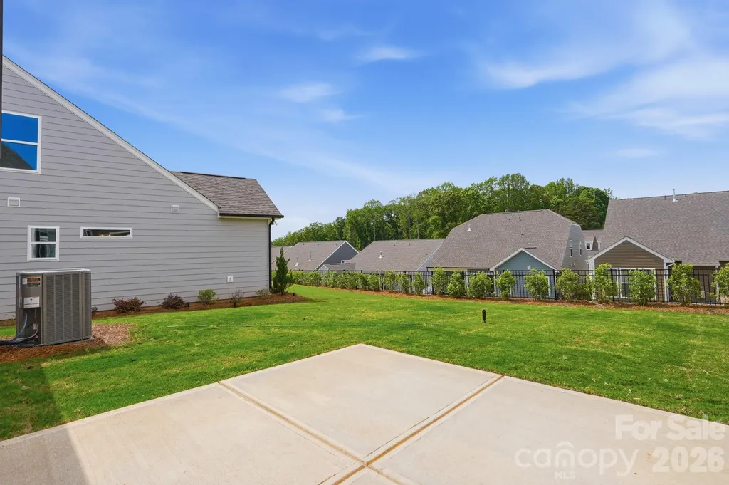 122 S Dunlavin Way Mooresville NC 28115