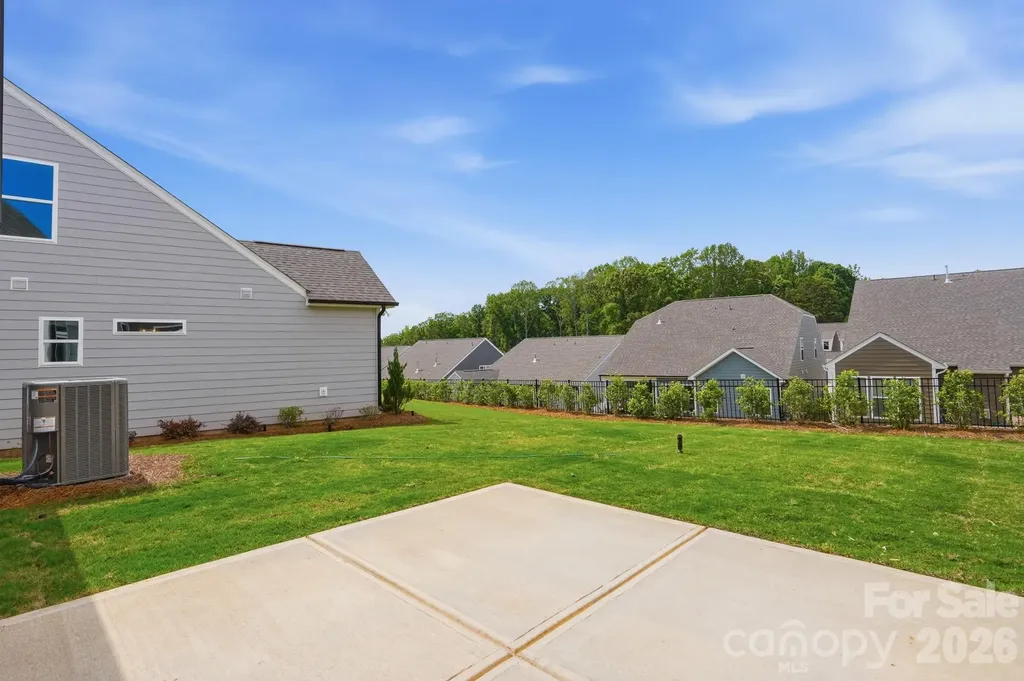 122 S Dunlavin Way Mooresville NC 28115