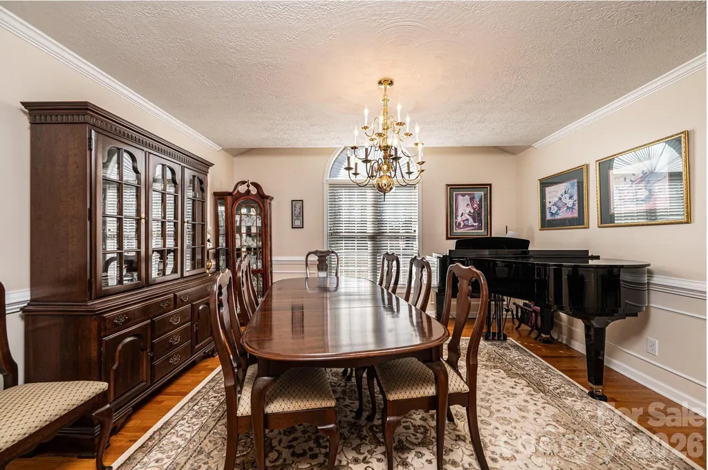 2576 Rolling Ridge Drive Hickory NC 28602