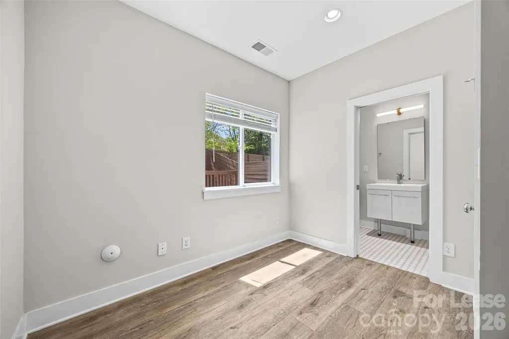 840 E 18th Street Charlotte NC 28205