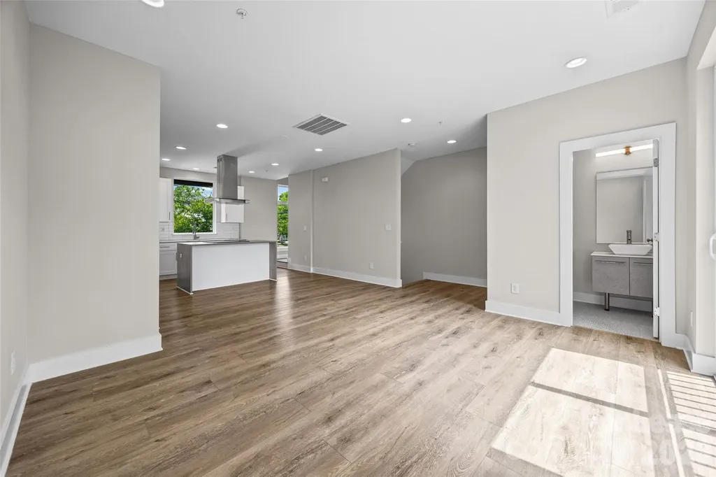 840 E 18th Street Charlotte NC 28205