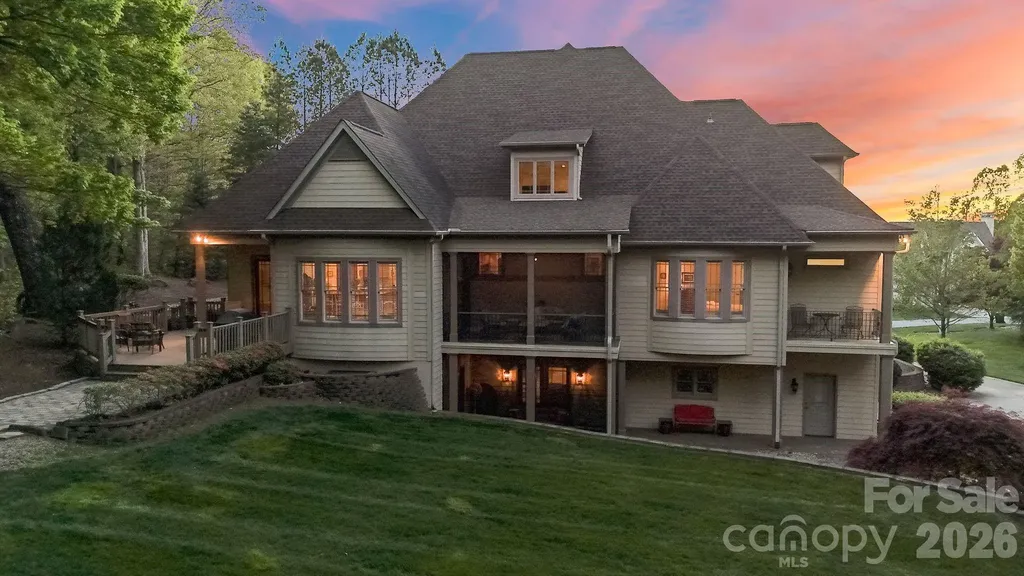 8056 Windsong Road Denver NC 28037