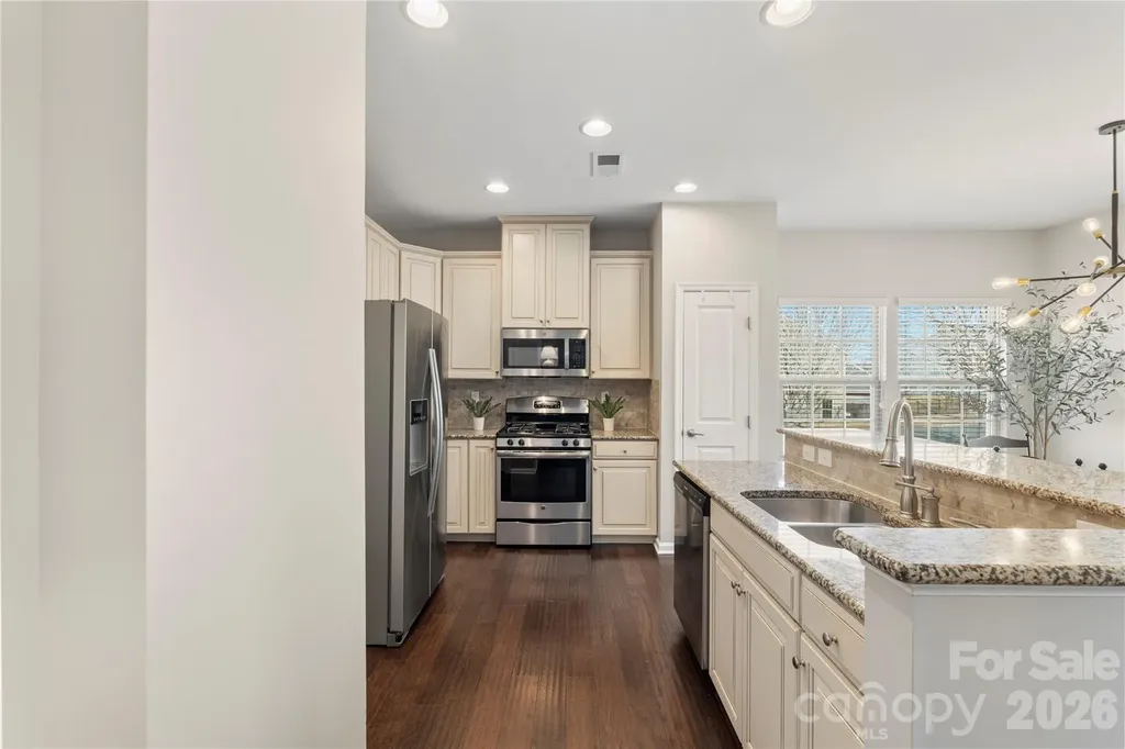 1845 Fleetwood Drive Charlotte NC 28208