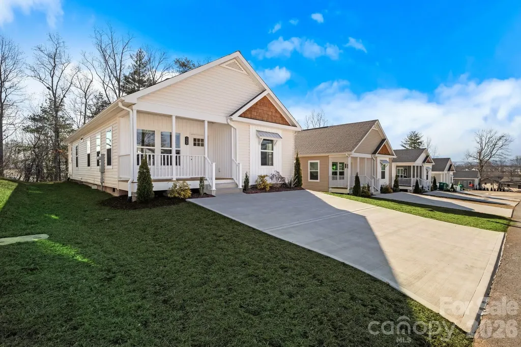 122 Bellamy Road Asheville NC 28806