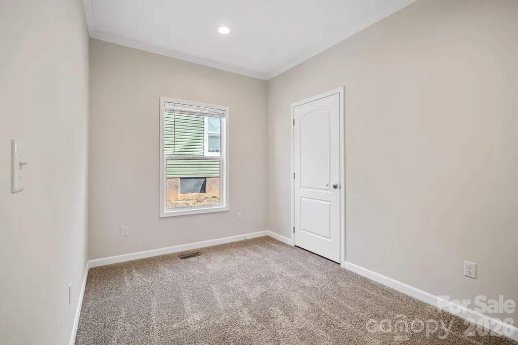 122 Bellamy Road Asheville NC 28806