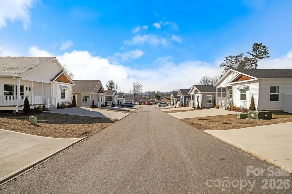 122 Bellamy Road Asheville NC 28806