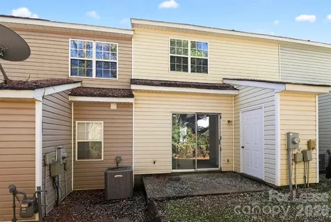 1823 Birch Heights Court Charlotte NC 28213