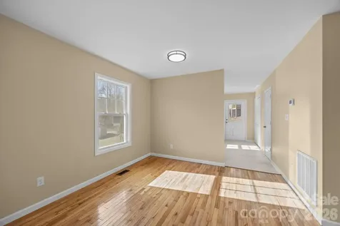 25 Byrd Road Black Mountain NC 28711