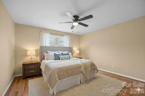 25 Byrd Road Black Mountain NC 28711