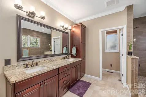 35 Hillcreek Drive Asheville NC 28804