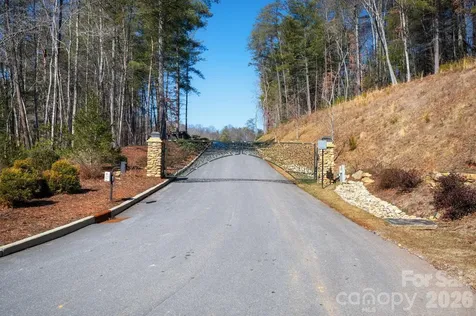 161 Riverbend Forest Drive Asheville NC 28805