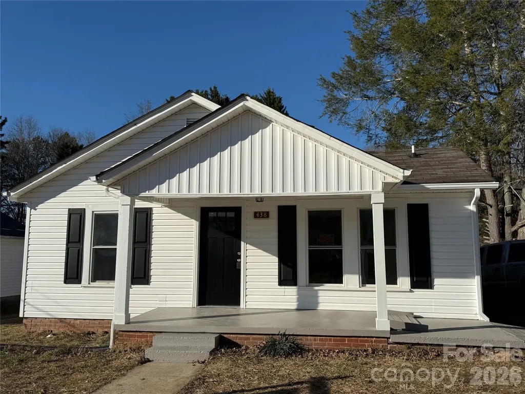438 Pop Davis Road Taylorsville NC 28681