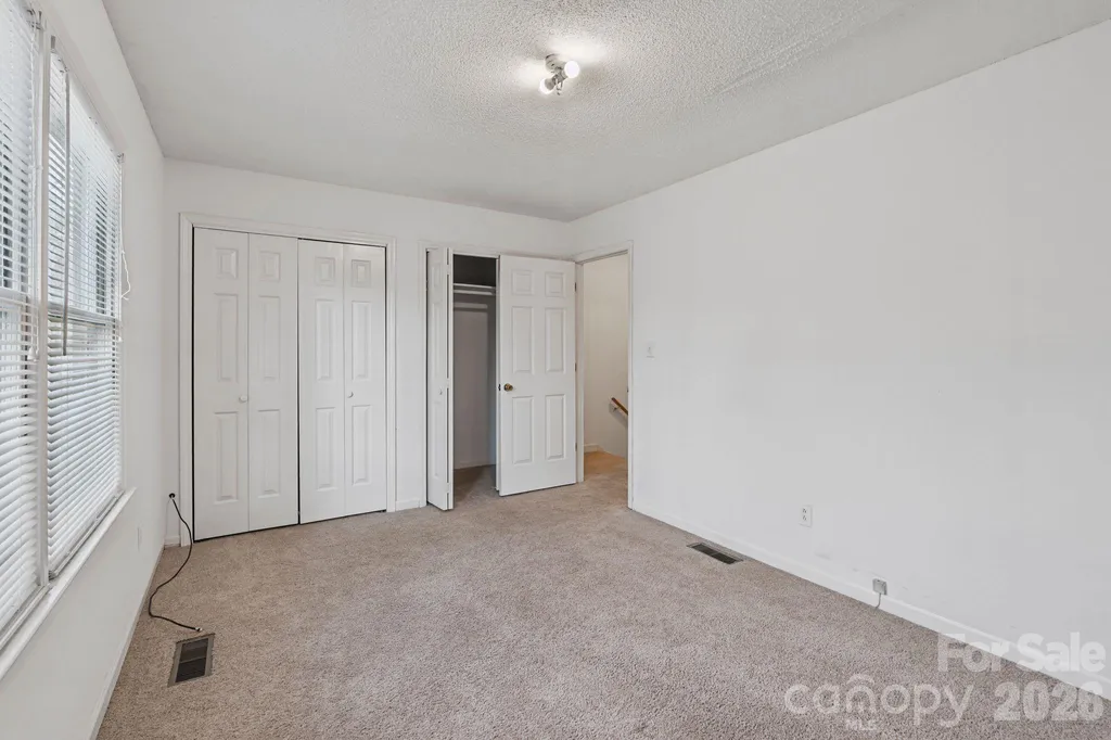 239 13th Avenue Place NW Hickory NC 28601