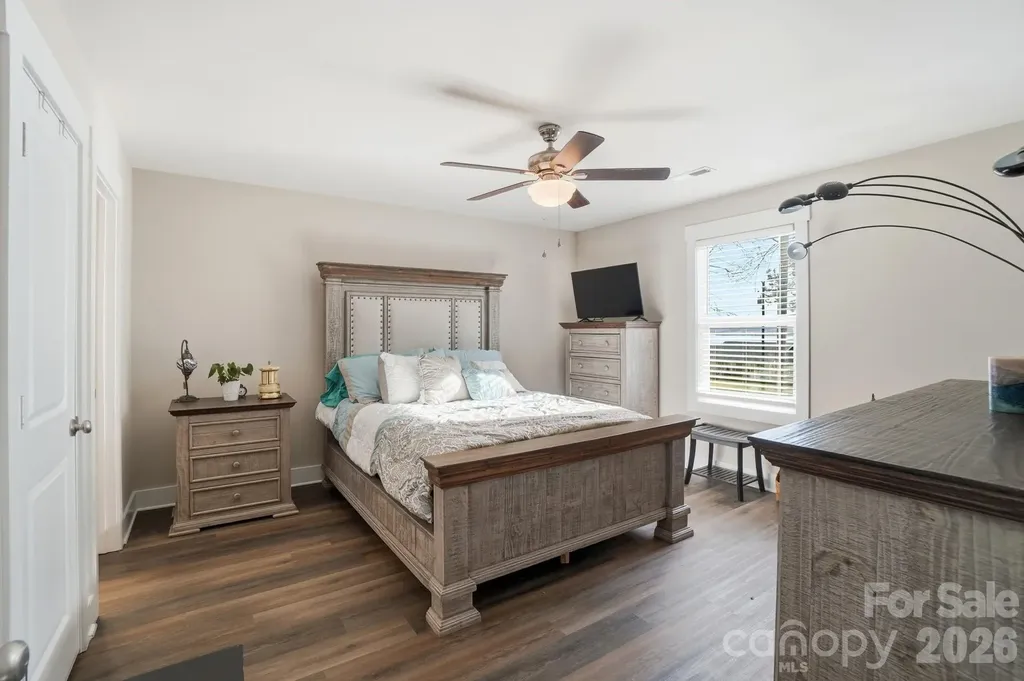 2305 Holly Lane Shelby NC 28150