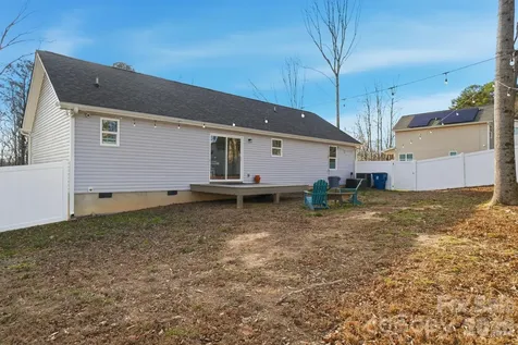 2305 Holly Lane Shelby NC 28150