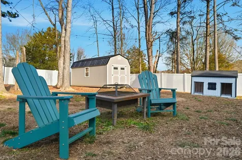 2305 Holly Lane Shelby NC 28150