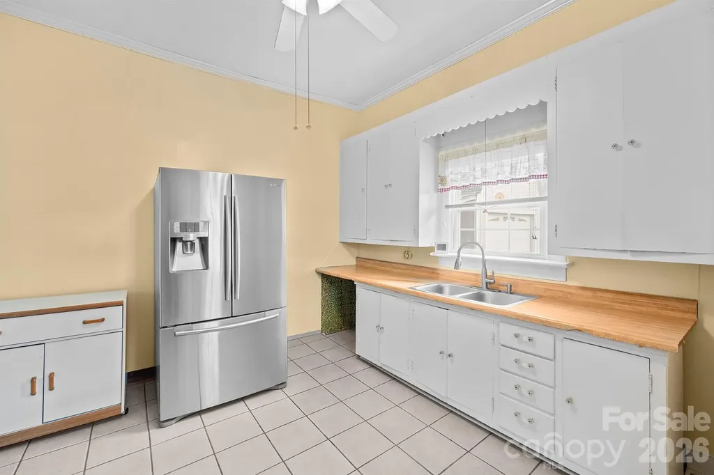 1244 21st Street NE Hickory NC 28601